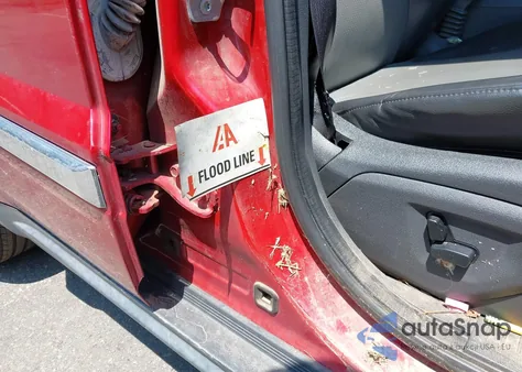 2010 Jeep Grand Cherokee Laredo z USA, uszkodzony, nr VIN 1J4PR4GKXAC143566